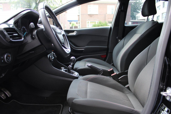 Ford Fiesta 1.0 EcoBoost ST-Line Navigatie Carplay Nap