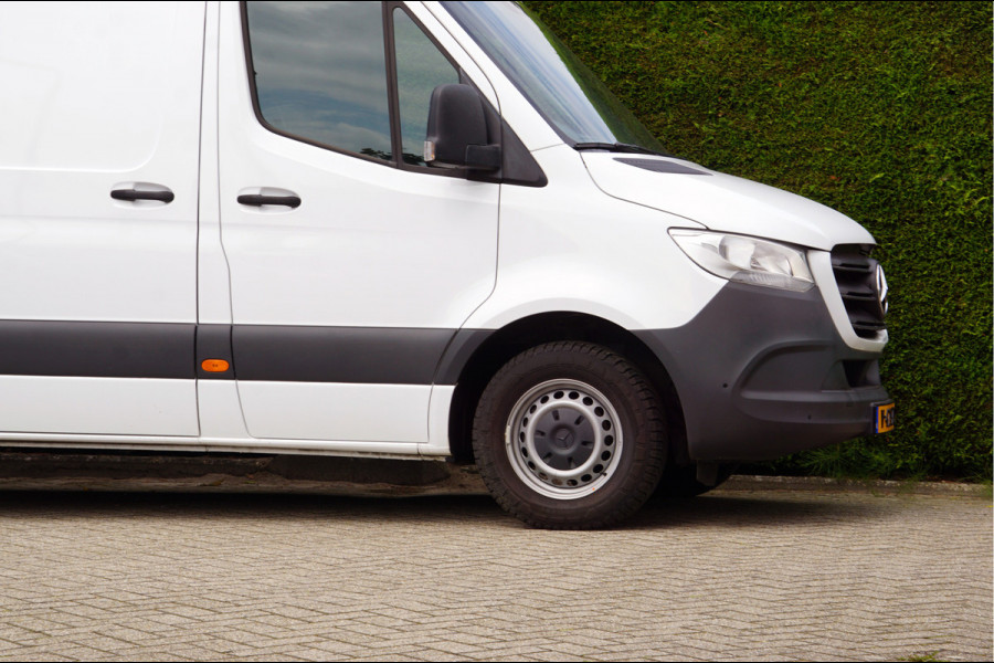 Mercedes-Benz Sprinter Sprinter 317 CDI L2H2 RWD BPM vrij | Airco Cruise Control Parkeersensoren