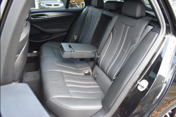 BMW 5 Serie Touring 540i x M-Sport 480 Pk Autopilot Pano Leder head up display