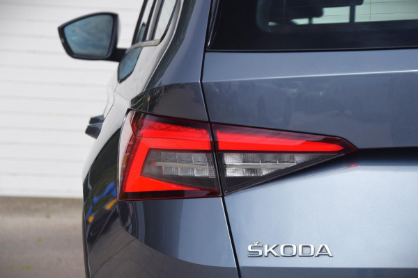 Škoda Kodiaq 1.5 TSI Business Edition Camera/ Keyless entry / Half Leer / Stoelverwarming / Parkeersensoren / Trekhaak