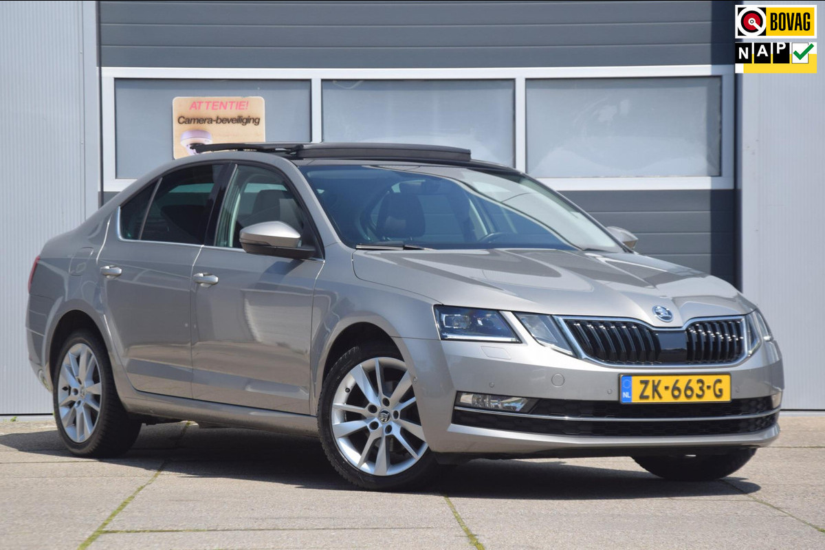 Škoda Octavia 1.0 TSI Greentech Style Business LEER/TREKHAAK/PANORAMADAK