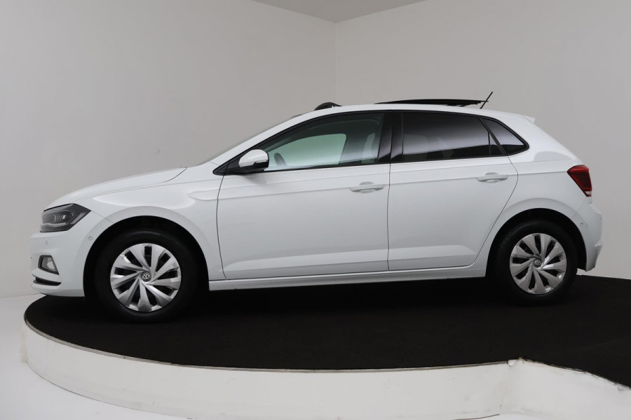 Volkswagen Polo 1.0 TSI Comfortline Business (PANORAMADAK, ADAPTIVE, PDV, NAVIGATIE, CARPLAY, NL-AUTO, GOED ONDERHOUDEN)