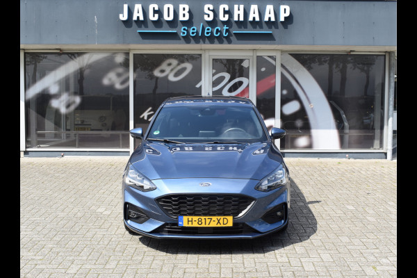 Ford Focus 1.0 EcoBoost ST Line Business / Privacy glas / Clima / 18" LM velgen / Keyless entry & start