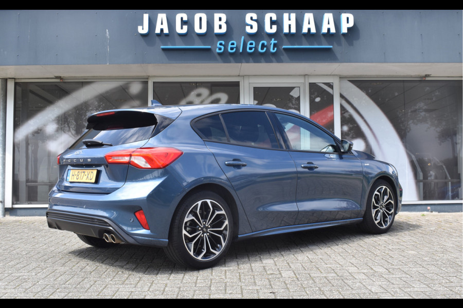 Ford Focus 1.0 EcoBoost ST Line Business / Privacy glas / Clima / 18" LM velgen / Keyless entry & start