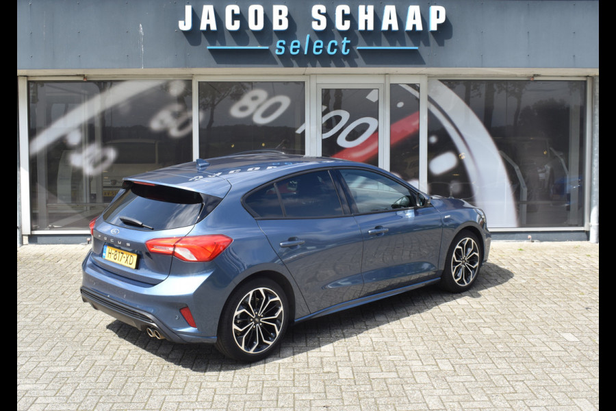 Ford Focus 1.0 EcoBoost ST Line Business / Privacy glas / Clima / 18" LM velgen / Keyless entry & start