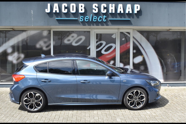 Ford Focus 1.0 EcoBoost ST Line Business / Privacy glas / Clima / 18" LM velgen / Keyless entry & start