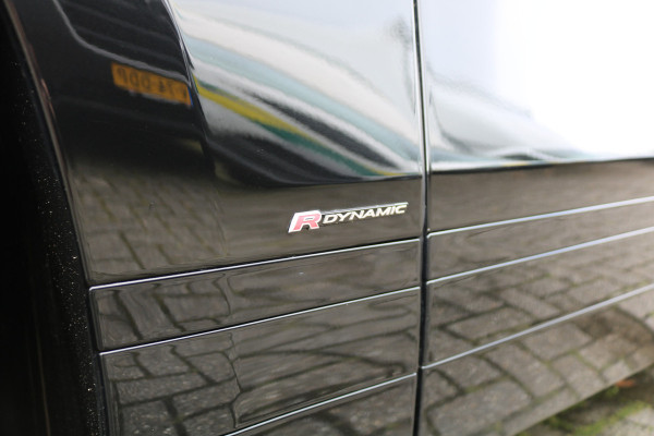 Land Rover Range Rover Velar 3.0 D300 AWD R-Dynamic SE