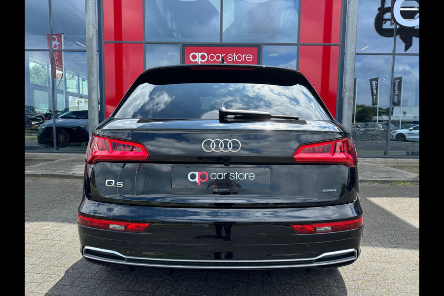 Audi Q5 2.0 TFSI hybrid quattro 3 X S-Line Panorama Camera Parksens.