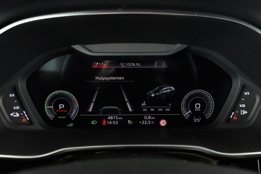 Audi Q3 Sportback 45 TFSI e S-Line 245 pk S-tronic | Verlengde garantie | Navigatie | Panoramadak | Parkeersensoren (Park assist) | Rondomzicht camera | Stoelverwarming |