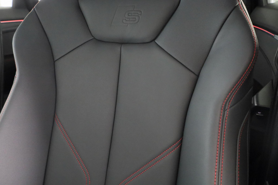 Audi Q3 Sportback 45 TFSI e S-Line 245 pk S-tronic | Verlengde garantie | Navigatie | Panoramadak | Parkeersensoren (Park assist) | Rondomzicht camera | Stoelverwarming |