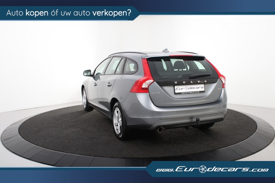 Volvo V60 2.0 D3 Summum *Navigatie*Stoelverwarming*Trekhaak*