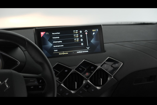 DS DS 3 Crossback PureTech 100 Montmartre | Parkeersensoren | Apple Carplay | Allseason Banden | Navigatie | Climate Control