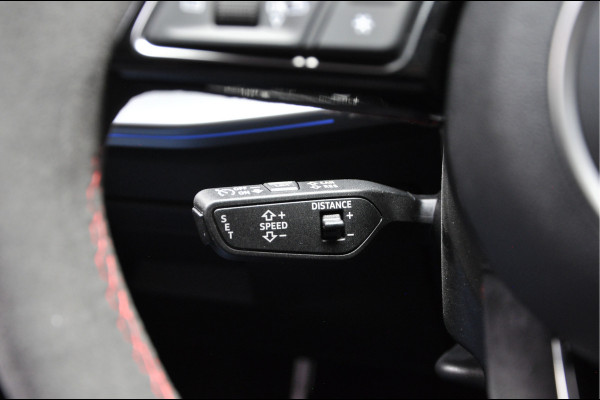 Audi RS3 Sportback 2.5 TFSI quattro | PANO | HUD | CARBON | ACC | LANE | BLINDSPOT | KEYLESS | CARPLAY |