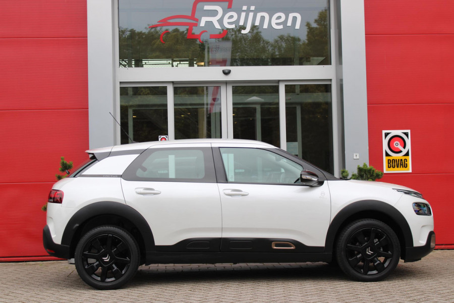 Citroën C4 Cactus 1.2 110PK ORIGINS | NAVIGATIE 10" TOUCHSCREEN | ACHTERUITRIJ CAMERA | APPLE CARPLAY/ANDROID AUTO | PARKEERSENSOREN ACHTER | CRUISE CONTROL | DAB+ RADIO | KEYLESS ENTRY/START | CLIMATE CONTROL | REGEN/LICHT SENSOR | 17" LICHTMETALEN VELGEN ZWART|