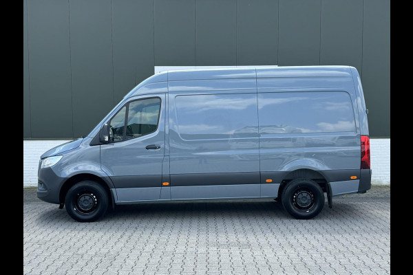 Mercedes-Benz Sprinter 317 L2 Trekhaak 3500kg Camera Navigatie Cruise Clima Pdc Keyless Leder+verwarming