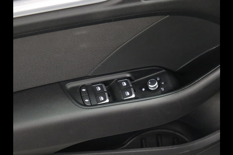 Audi A3 Sportback 35 TFSI CoD Sport Lease Edition [CLIMATE, CRUISE, BLUETOOTH, NAVI, SPORTSTOELEN, NIEUWSTAAT]
