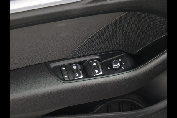 Audi A3 Sportback 35 TFSI CoD Sport Lease Edition [CLIMATE, CRUISE, BLUETOOTH, NAVI, SPORTSTOELEN, NIEUWSTAAT]