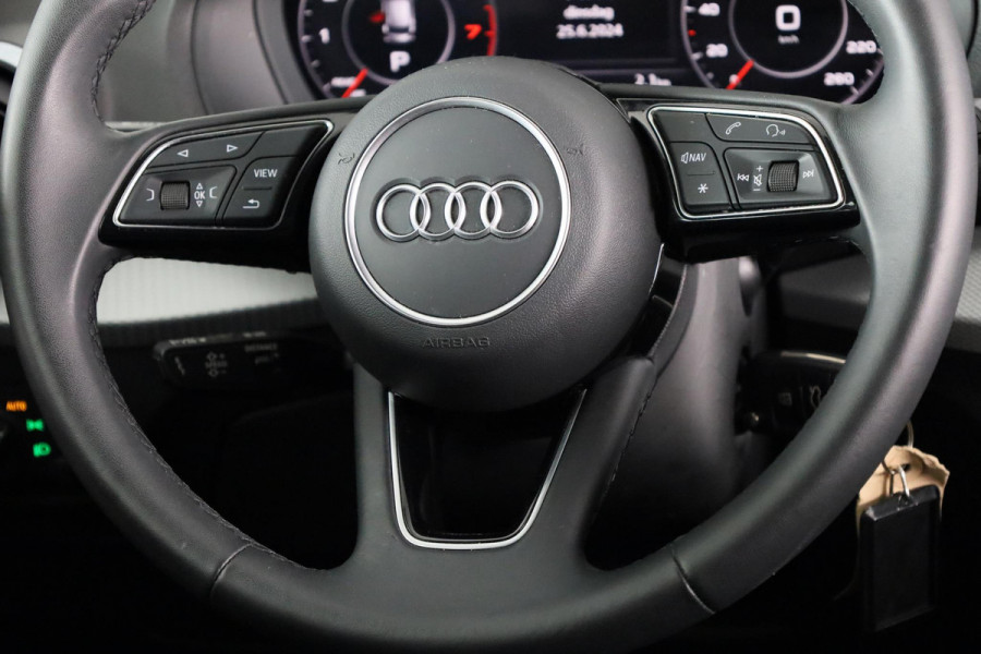 Audi Q2 35 TFSI Advanced edition 150 pk S-tronic | Verlengde garantie | Navigatie | Panoramadak | Parkeersensoren | Achteruitrijcamera |