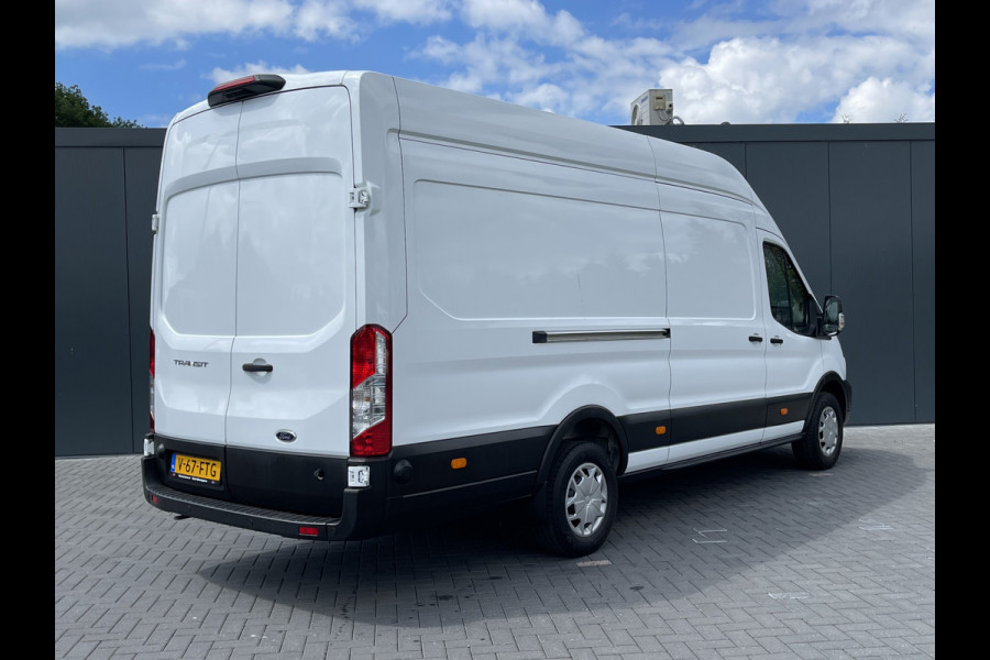 Ford Transit 2.0 TDCI 130 PK / L4H3 / FABRIEKSGARANTIE T/M 2026 / AIRCO / CRUISE / LANE ASSIST / CAMERA / 3-ZITS / PDC / DAB / BLUETOOTH