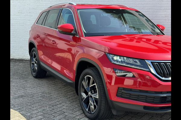 Škoda Kodiaq 1.5 TSI Business Edition Plus Panoramadak Climate Navigatie ParkAssist Achteruirijcamera