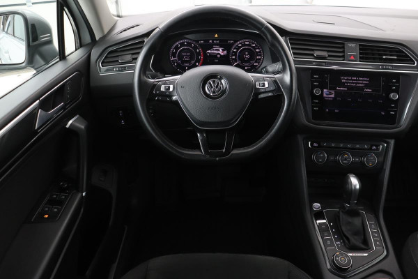 Volkswagen Tiguan 2.0 TSI Allspace 4Motion Highline 7-persoons | Trekhaak | Head-up | 360 Camera | Stoelverwarming | Park Assist