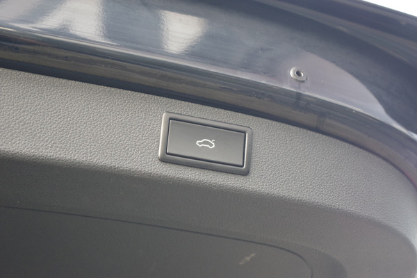 Škoda Kodiaq 1.5 TSI 150 PK Automaat 7P Business Edition Plus, Panoramadak, 360 Camera, Canton Sound, CarPlay
