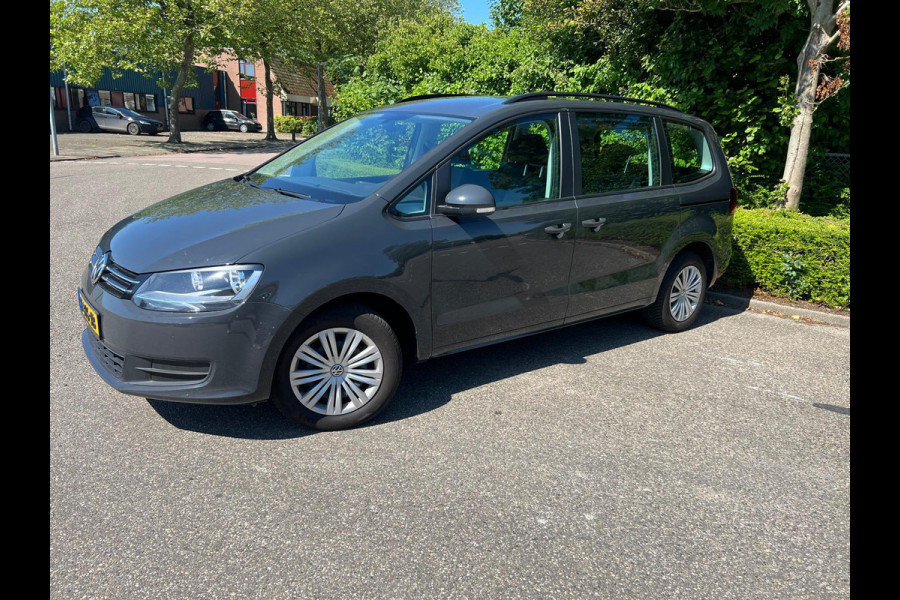 Volkswagen Sharan 1.4 TSI Automaat / 7 persoons / sensoren / Airco