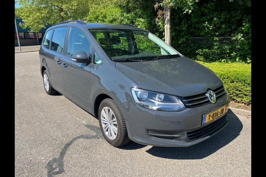 Volkswagen Sharan 1.4 TSI Automaat / 7 persoons / sensoren / Airco