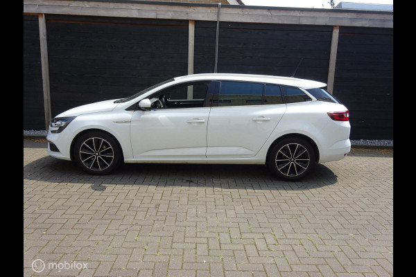 Renault Mégane Estate 1.2 TCe 132 PK Bose 17" / R-Link full map navigatie / Half Leder / Headup displ.