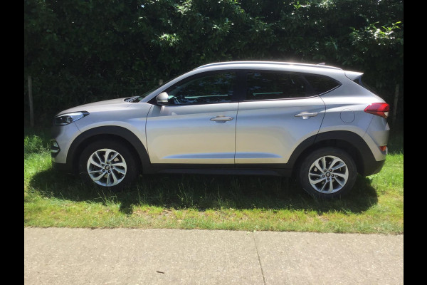 Hyundai Tucson 1.6 T-GDi Comfort Automaat met uniek lage kmstand, dealeronderhouden