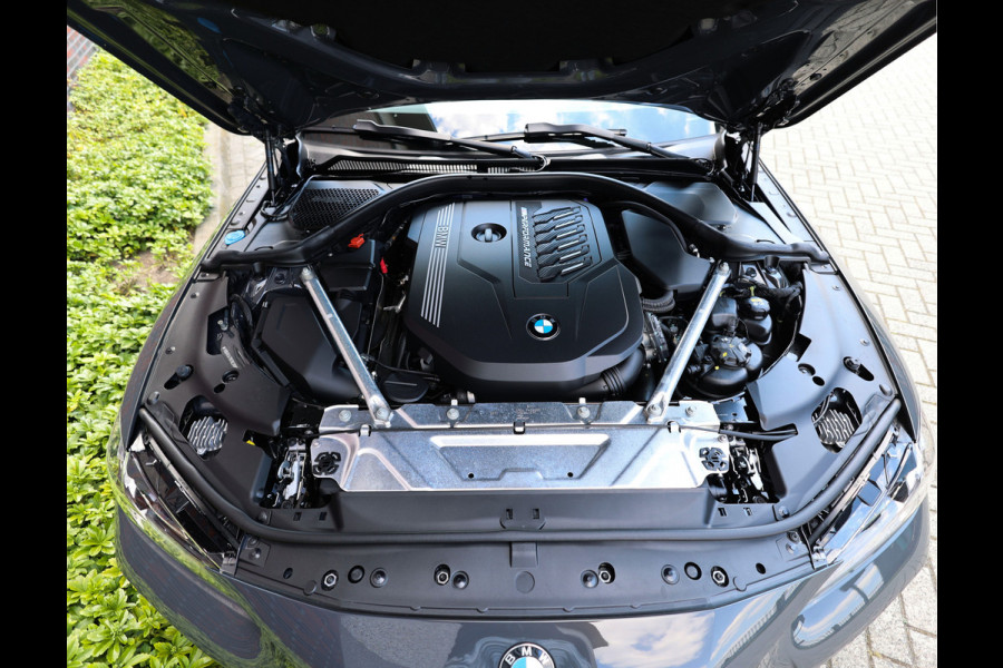 BMW 4 Serie Cabrio M440i xDrive *HUD*360*1e.Eig.*Nekverwarming*