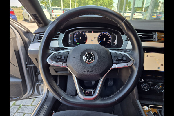 Volkswagen Passat Variant 1.5 TSI Elegance Business R | Navi | Head up | Virtual | Dynaudio