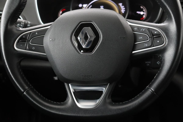 Renault Mégane 1.5 dCi Limited | EDC | Carplay | PDC | Climate control | DAB+ | Navigatie | Cruise control | Bluetooth