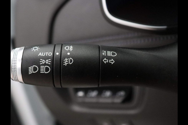 Renault ZOE R135 Edition One 52 kWh INCL. BATTERIJ Bose | Camera | Leder | Navi | Stoel-/stuurverw.