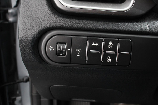 Kia Ceed 1.0 T-GDi 120pk Prestige | Navigatie | Apple Carplay / Android Auto | Climate Control | Achteruitrij Camera | Cruise Control | Stoel en Stuur verwarming