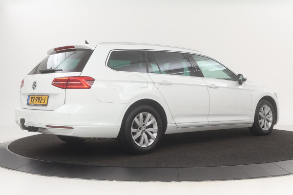 Volkswagen Passat 1.5 TSI Comfortline | Trekhaak | Adaptive cruise | Full LED | Navigatie | Keyless | Carplay | PDC | Getint glas