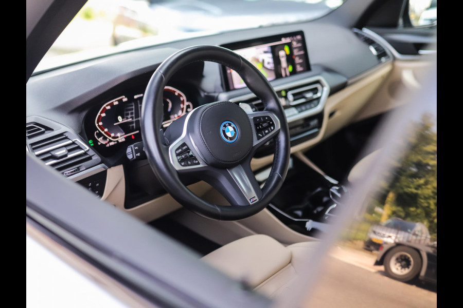 BMW X3 xDrive30e High Executive | BTW! | M-Sport | Camera | Leder | Carplay |