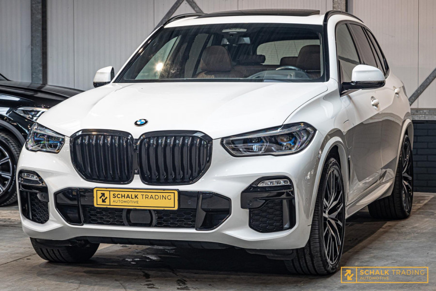 BMW X5 XDrive45e High Executive M-sport B&W Pano Full option