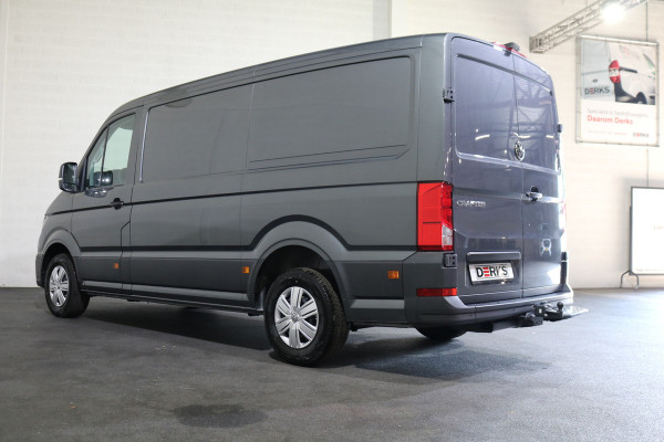 Volkswagen Crafter 2.0 TDI 177pk L3 H2 Automaat Airco Navigatie Camera Trekhaak