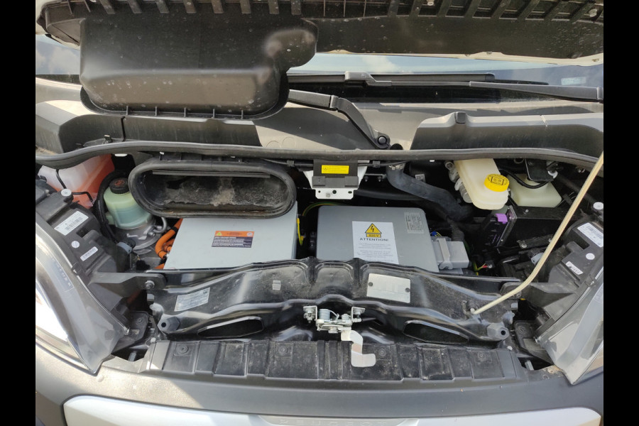 Peugeot e-Boxer 435 L3H2 70 kWh | Wordt verwacht! | FINANCIAL LEASE € 434,- per maand
