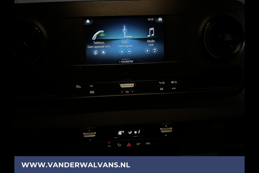Mercedes-Benz Sprinter 317 CDI 170pk L3H2 Euro6 Airco | Camera | Apple Carplay | Android Auto Cruisecontrol, Parkeersensoren, Chauffeursstoel, Bijrijdersbank