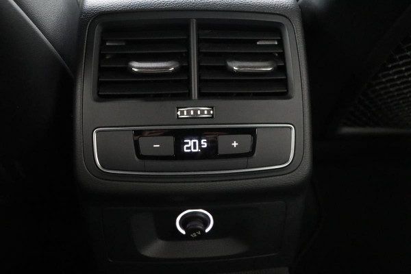 Audi A4 35 TFSI Sport S line Edition | Full LED | Sportstoelen | Navigatie | Half leder | PDC | Bluetooth | Climate control | Cruise control