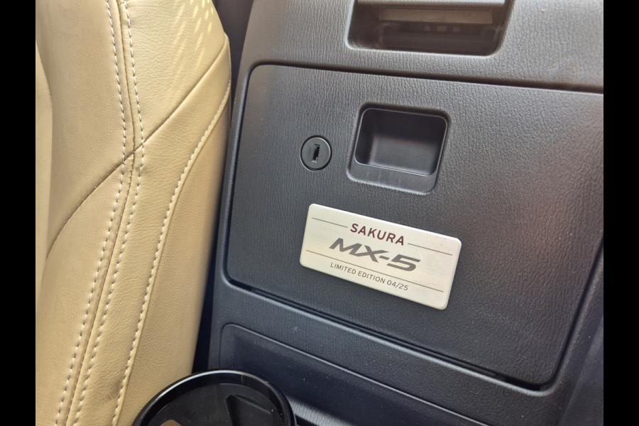 Mazda MX-5 1.5 SkyActiv-G 131 Sakura | Leder | Navi | Clima | Android/Apple Carplay