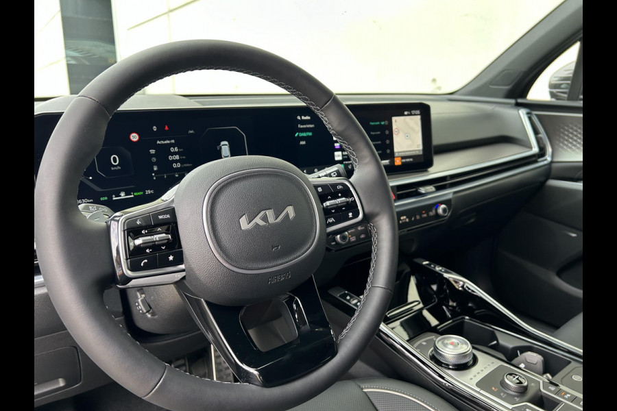 Kia Sorento 1.6 T-GDi Plug-in Hybrid 4WD ExecutiveLine Automaat | 7 Persoons | 360 Camera | Panoramadak | Elektrische Geheugenstoelen | Trekhaak | Bose Speakers | Leder | Stoelverwarming Voor/Achter | Stoelverkoeling |
