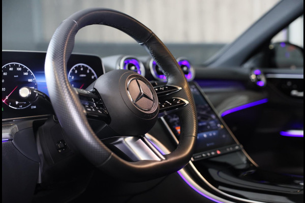 Mercedes-Benz C-Klasse 300 4MATIC AMG Line / Acc / Lane Assist / Dode Hoek / Leder / F1 / 360 Camera / Open Pano / Led / Pdc / 19