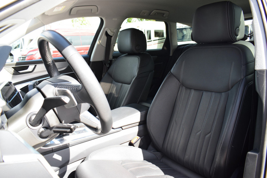 Audi A6 Avant 55 TFSI e quattro Competition | 367pk | S-Line | 360 Camera | Leer | Memory Seats