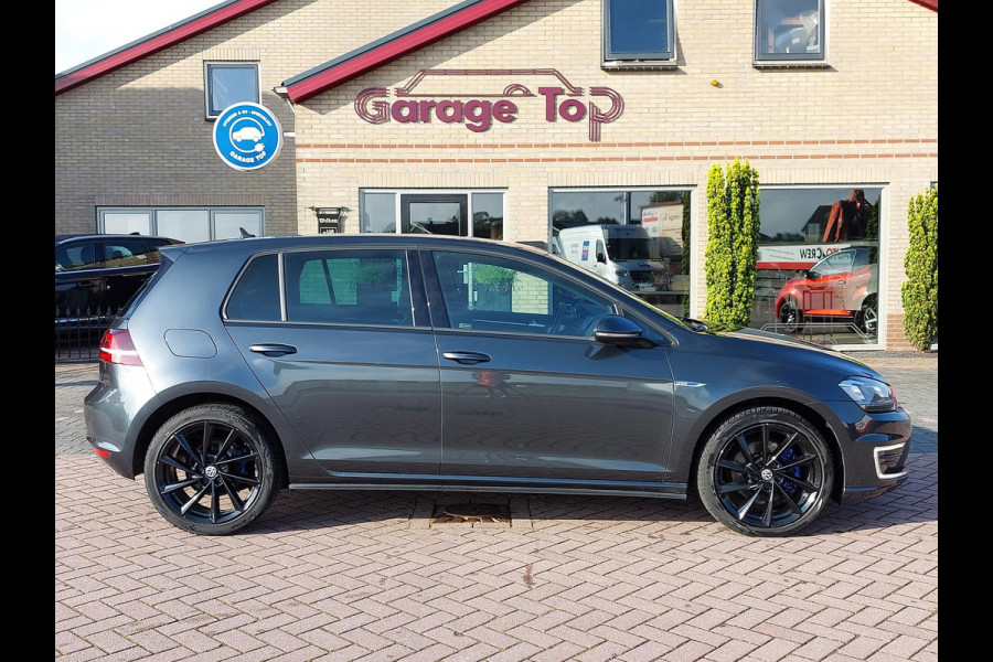 Volkswagen Golf 1.4 TSI GTE Connected Series | Trekhaak | NL auto