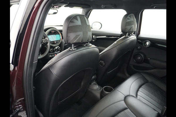 MINI Mini 1.5 Cooper Chili| RIJKLAARPRIJS + 12mnd BOVAG GARANTIE | HARMAN KARDON| LEER| HEAD-UP| ELEK. PANO|