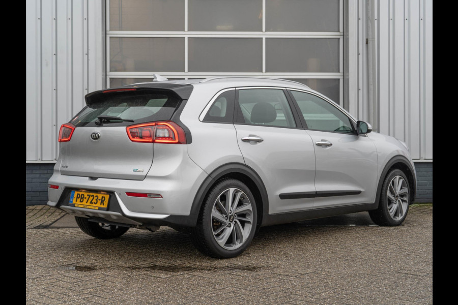 Kia Niro 1.6 GDi Hybrid DynamicLine Top Staat! | Origineel NL | dealer geleverd + onderhouden | Trekhaak | 18 inch LMV | Navi | Achteruitrijcamera | CarPlay | PDC Achter