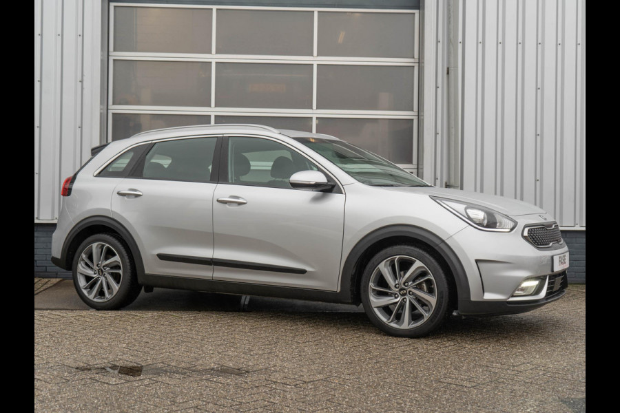 Kia Niro 1.6 GDi Hybrid DynamicLine Top Staat! | Origineel NL | dealer geleverd + onderhouden | Trekhaak | 18 inch LMV | Navi | Achteruitrijcamera | CarPlay | PDC Achter